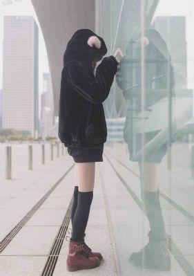 饥渴的女人电影_720在线播放观看