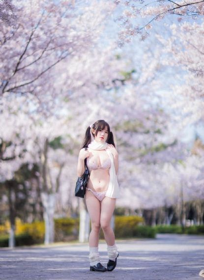 27报女上男下动态图邪图_720神马影院在线